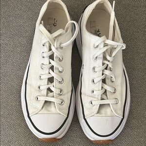 Converse White Canvas Run Star Sneakers